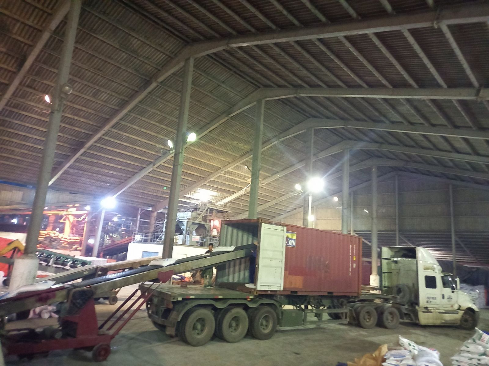 Công ty CP Supe phốt phát và Hoá chất Lâm Thao: Tổ chức hội nghị sơ kết 9 tháng đầu năm