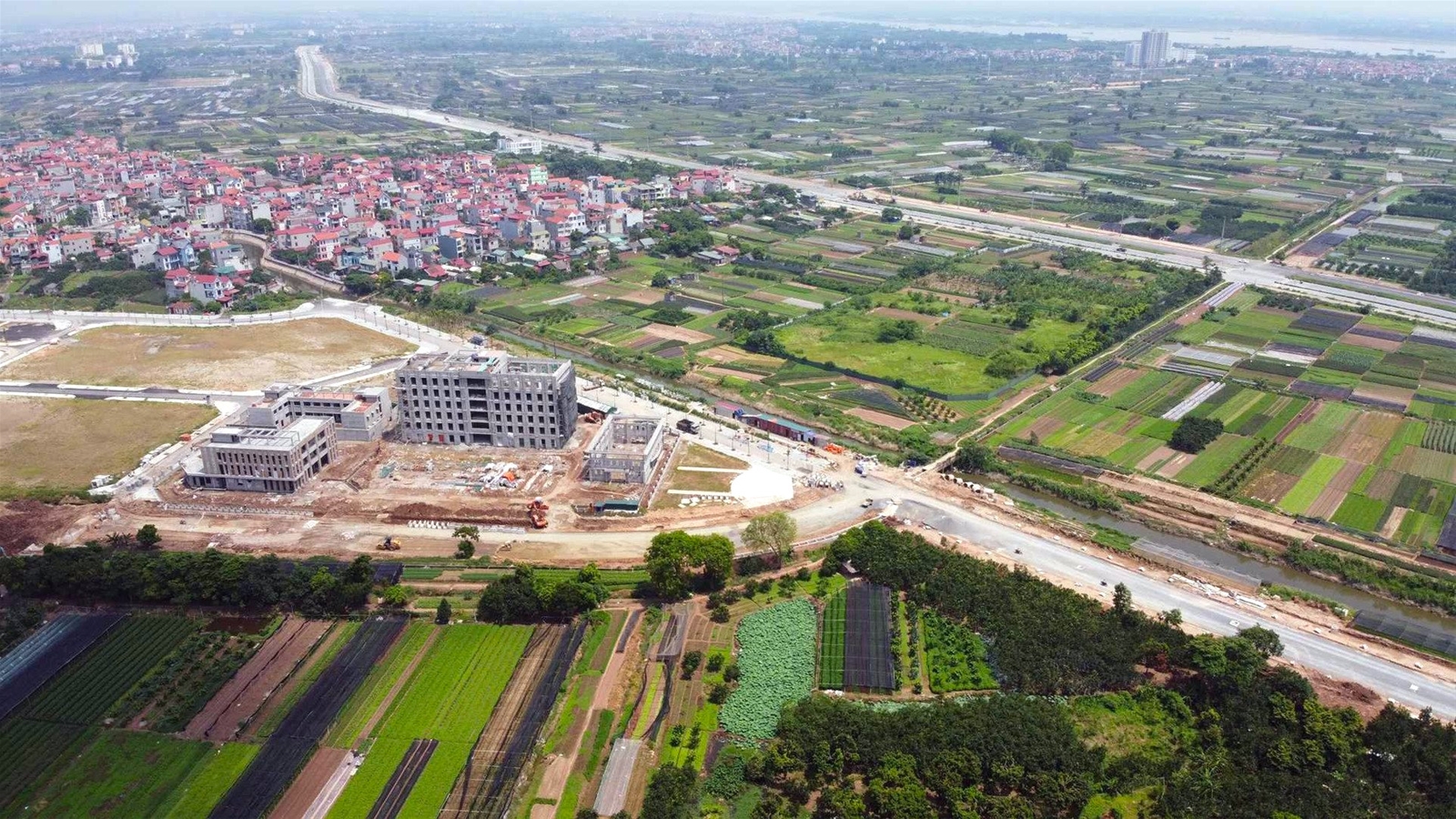 TP. Hồ Chí Minh: Điều chỉnh bảng giá đất có tác động tích cực đến tình hình phát triển kinh tế - xã hội