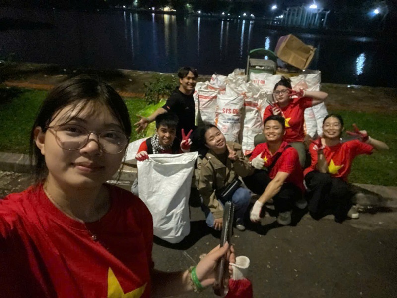 Cộng đồng xanh Hà Nội: Khi những người trẻ chọn sống tử tế với môi trường