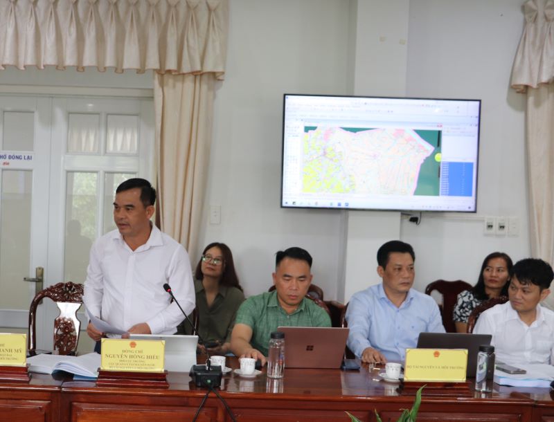 Bộ Tài nguyên và Môi trường làm việc với tỉnh Hậu Giang về lĩnh vực tài nguyên và môi trường