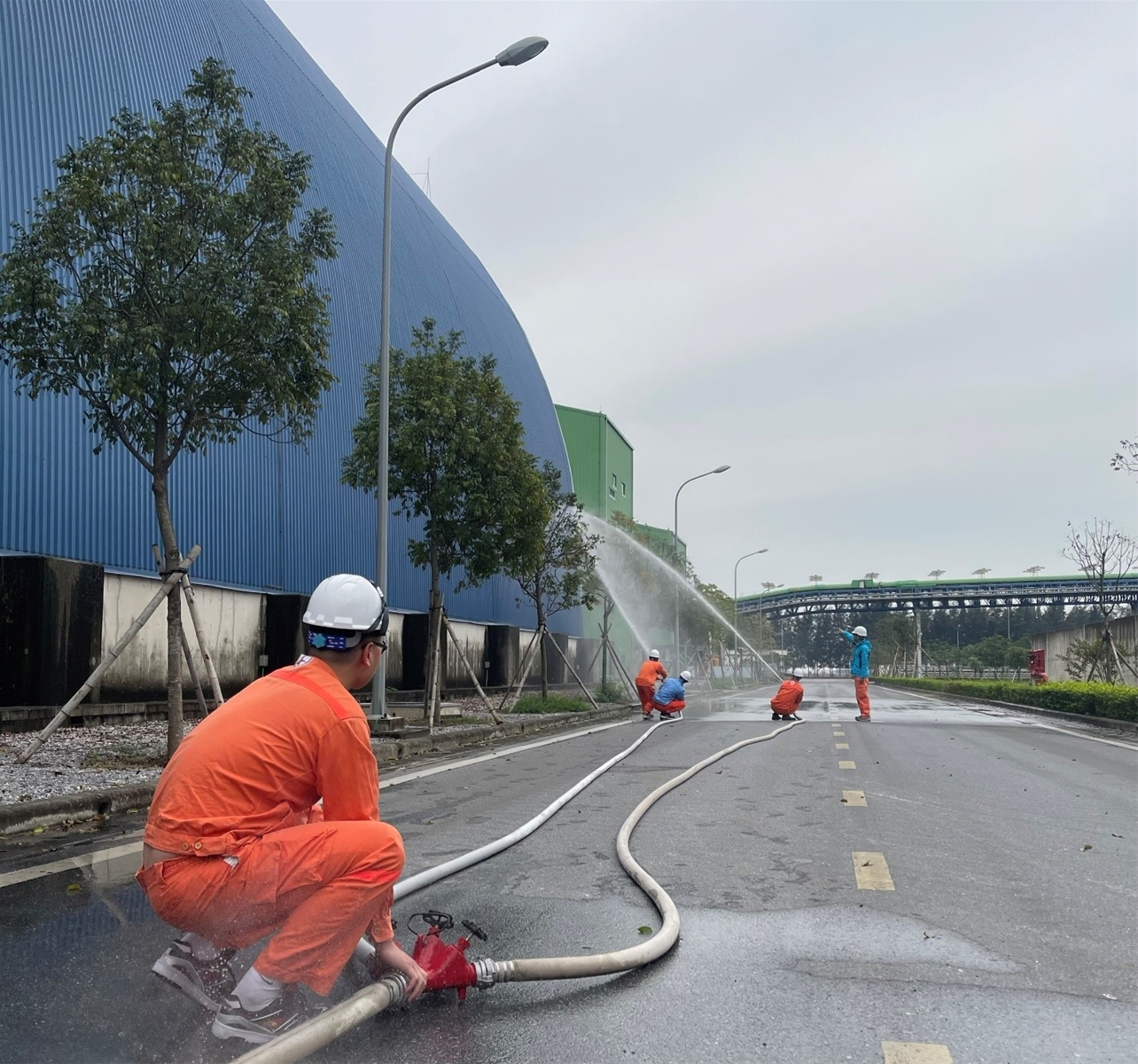 Nhiệt điện Thái Bình Tổ chức thực tập phương án chữa cháy, tìm kiếm cứu nạn, cứu hộ tại cơ sở năm 2023