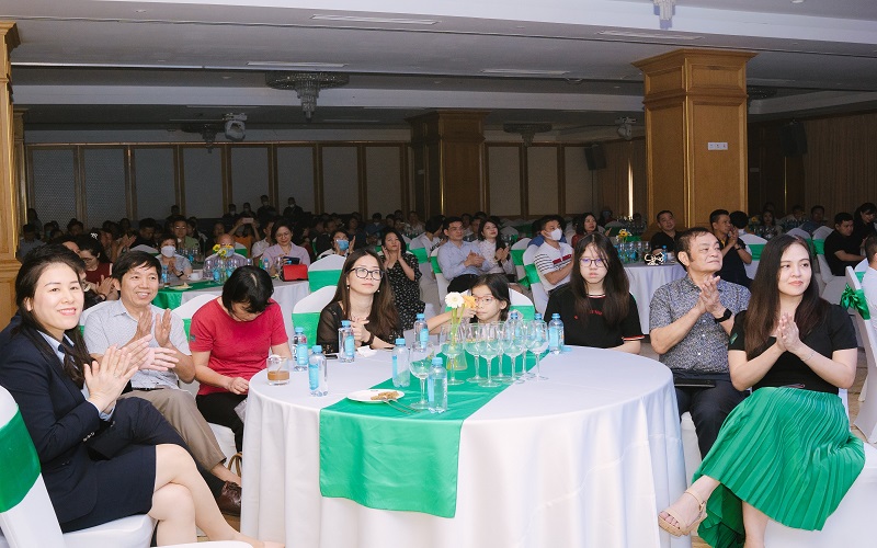 Him Lam Vạn Phúc: Bùng nổ quà tặng tri  ân khách hàng với tổng giá trị gần 2,5 tỷ đồng