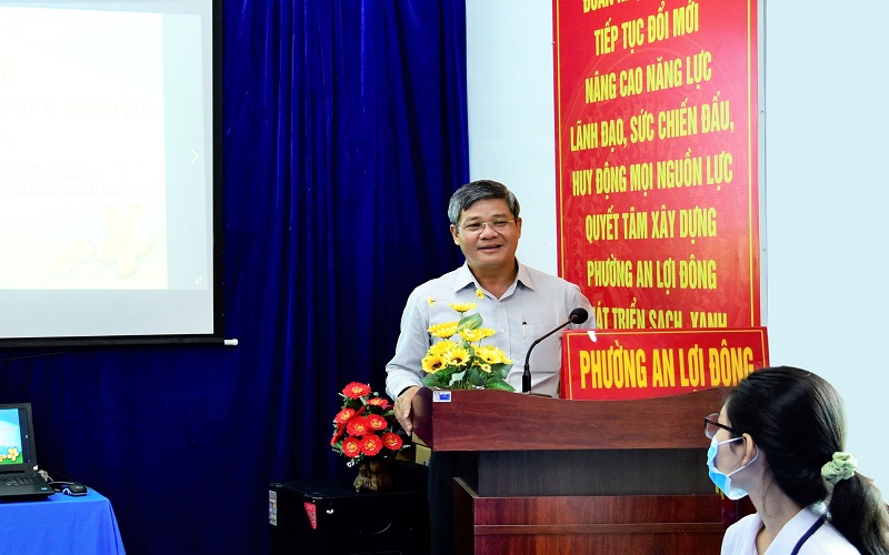 Him Lam Land tài trợ 1.000 máy tính bảng cho học sinh, sinh viên nghèo và mồ côi cha mẹ vì Covid-19