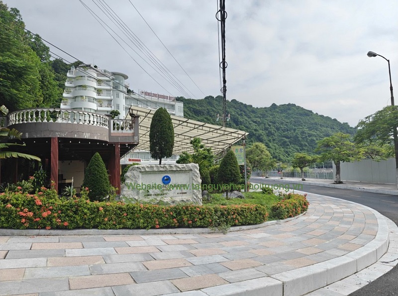 Đảo Cát Bà (Hải Phòng) đang nỗ lực vươn mình trong đổi mới, tạo dựng môi trường du lịch văn hóa, an toàn, thân thiện