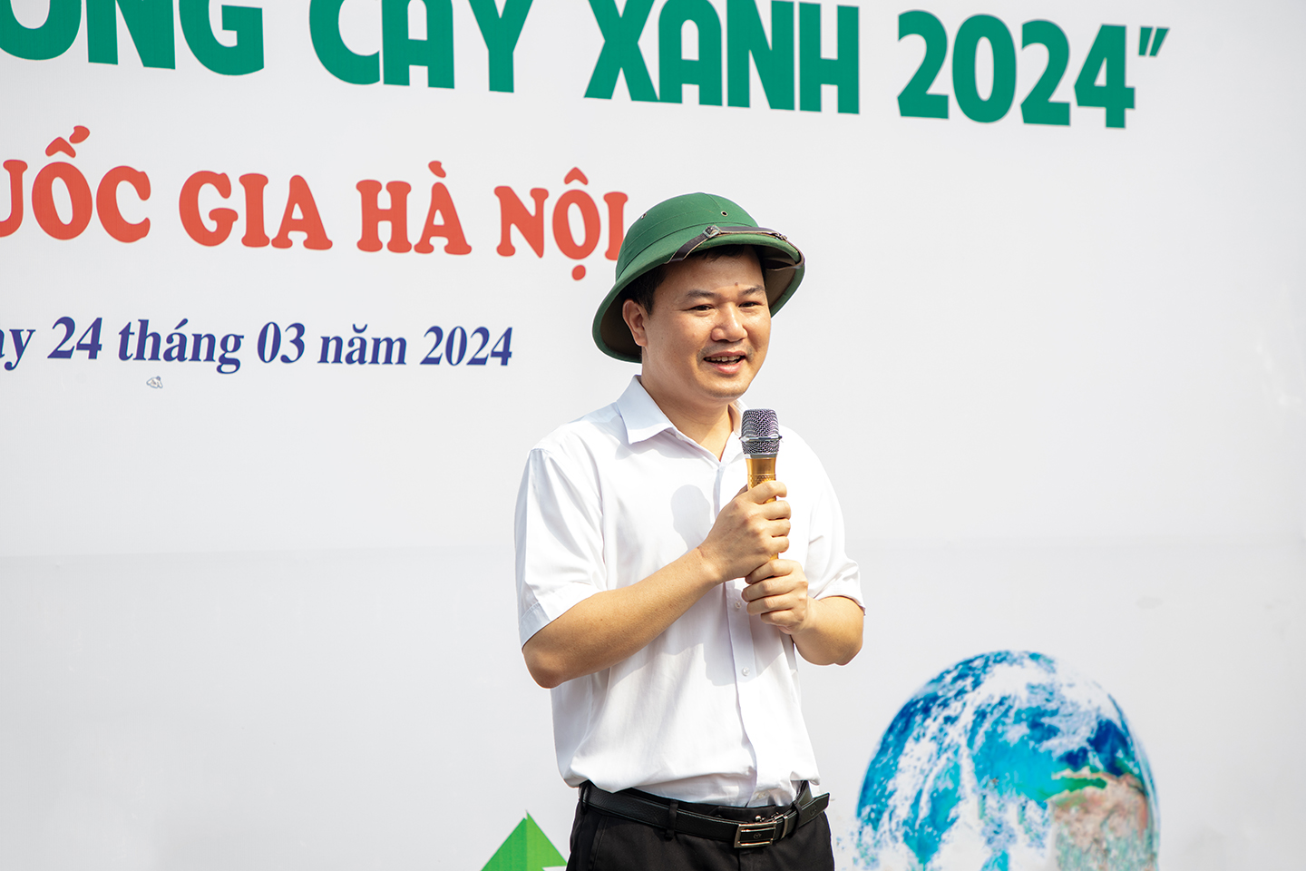 Chương trình trồng cây tại Đại học Quốc gia Hà Nội