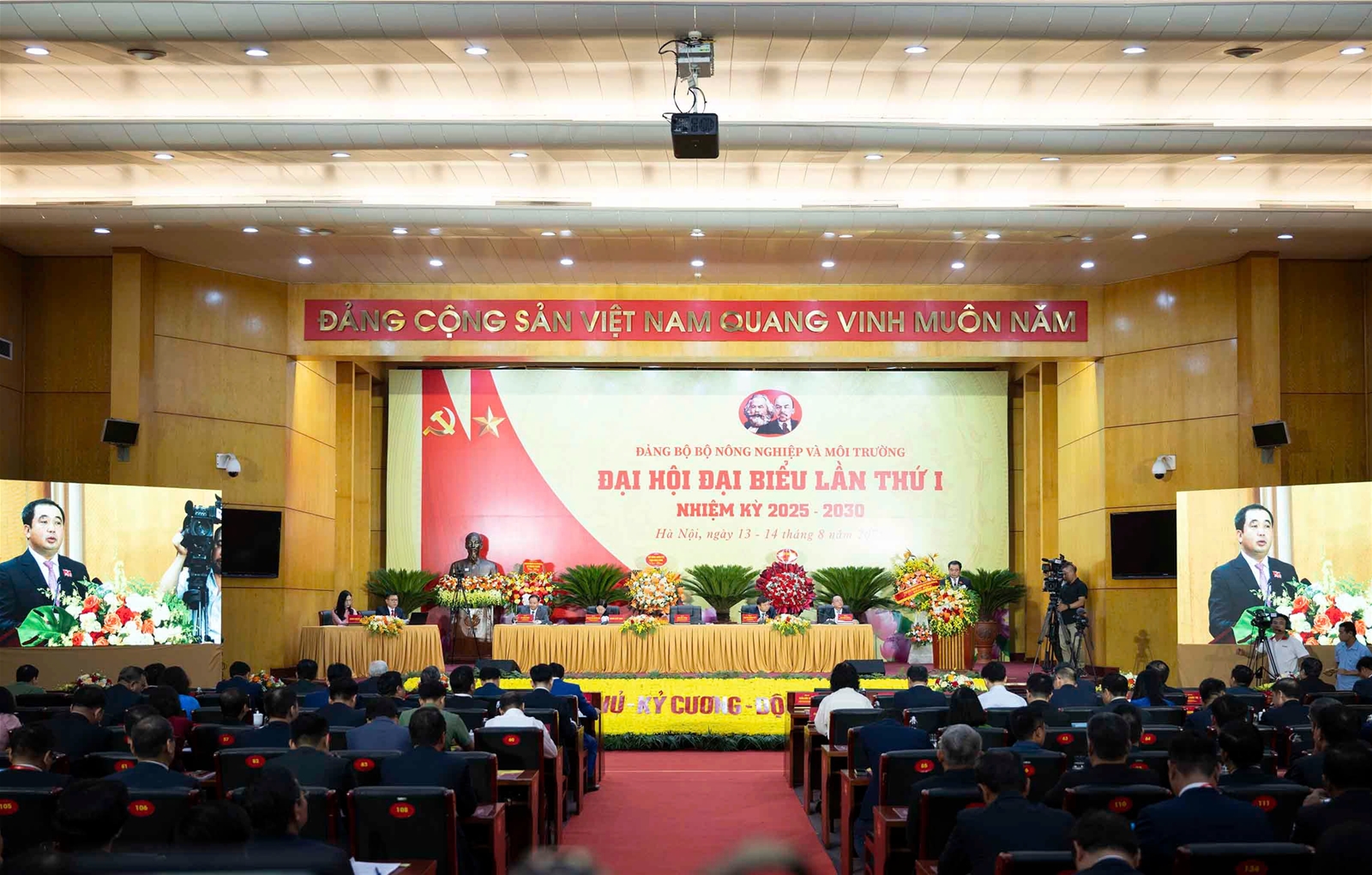 Khai mạc Đại hội Đại biểu Đảng bộ Bộ Nông nghiệp và Môi trường lần thứ I, nhiệm kỳ 2025- 2030