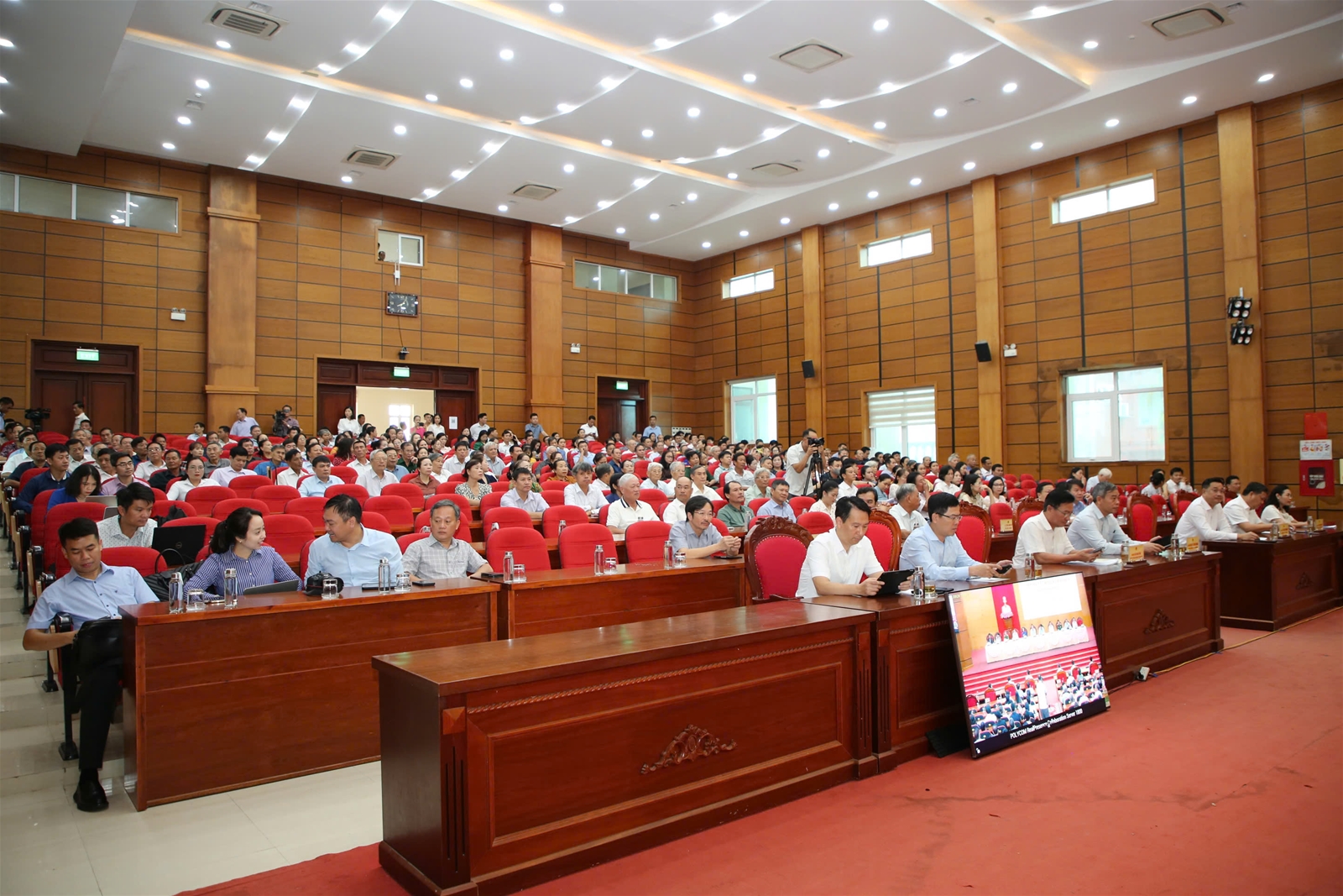 Phó Thủ tướng Nguyễn Chí Dũng - Tiếp xúc cử tri tỉnh Quảng Trị: Khẩn trương, quyết liệt triển khai các nhiệm vụ trọng tâm sau sáp nhập