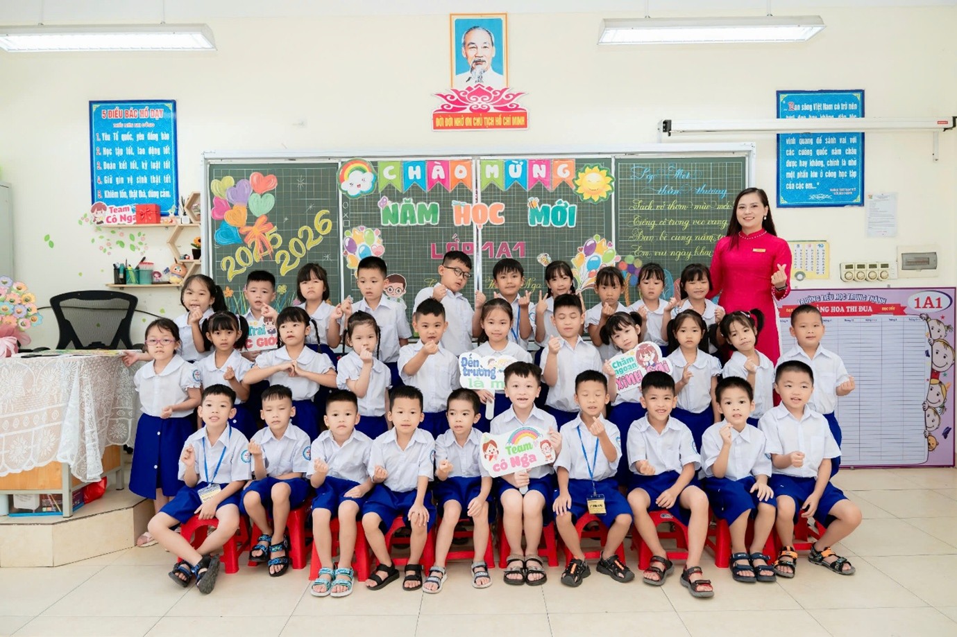 Trường Tiểu học Trung Thành tưng bừng khai giảng năm học mới