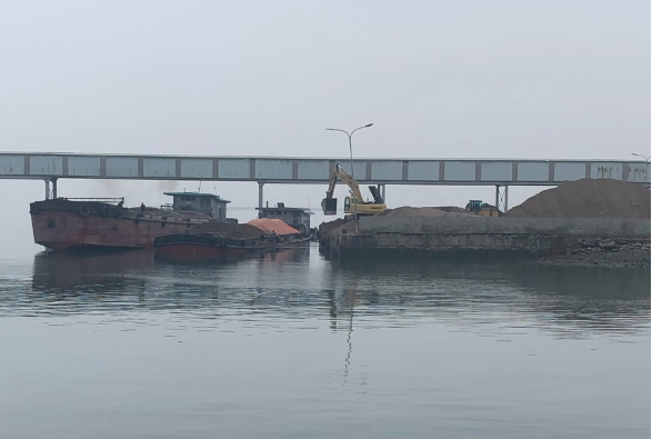 Hoạt động chuyển giao, xử lý tro xỉ của Nhiệt điện Thăng Long