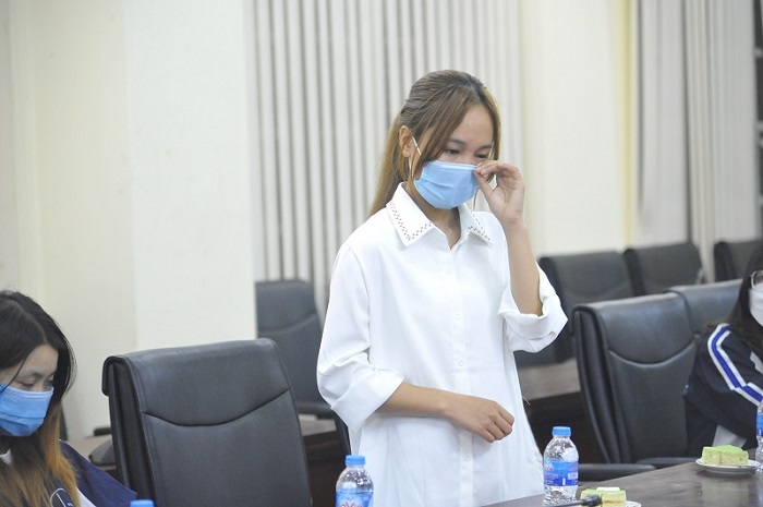 Công ty Cổ phần Him Lam trao học bổng cho sinh viên Viện Đào tạo Báo chí và truyền thông