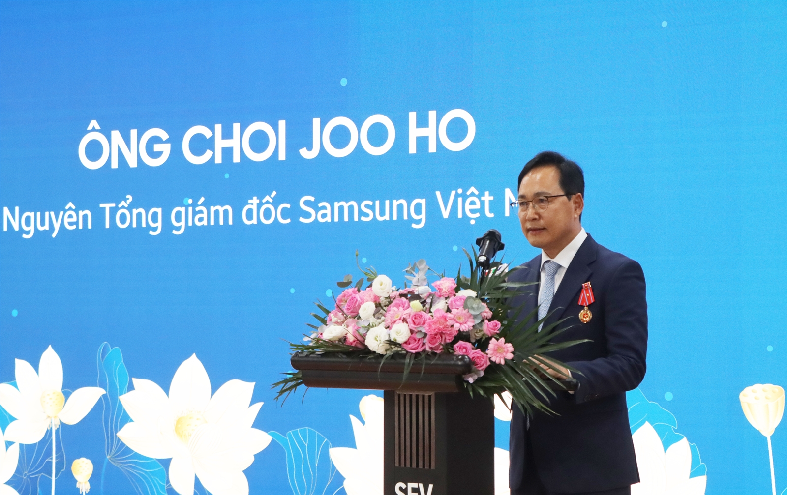 Bắc Ninh: Trao Huân chương Lao động hạng Ba cho nguyên Tổng Giám đốc Samsung Việt Nam
