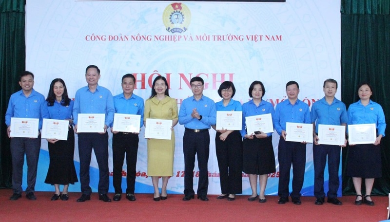 Nhiều điểm sáng trong hoạt động Công đoàn Nông nghiệp và Môi trường