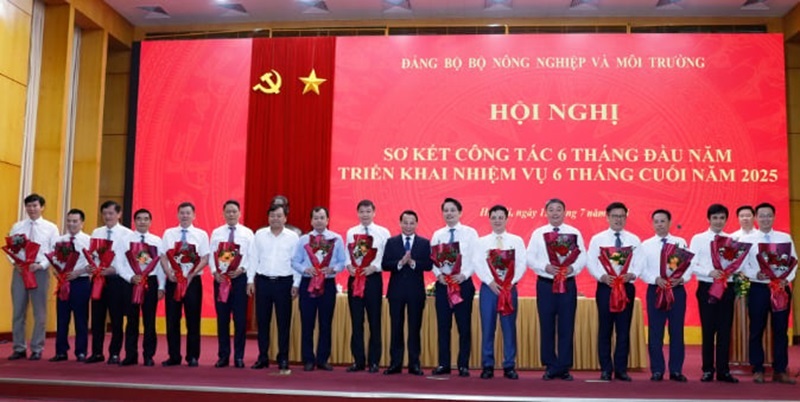 Bổ sung 16 Ủy viên Ban Chấp hành Đảng bộ Bộ Nông nghiệp và Môi trường