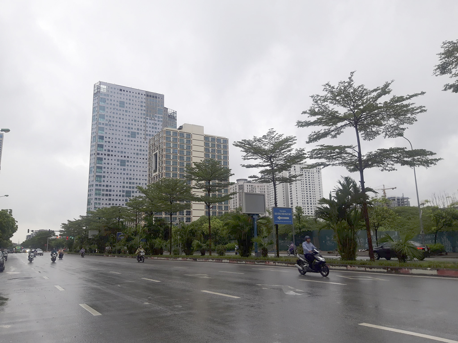 Thời tiết ngày 18/11: Bắc Bộ và Bắc Trung Bộ có mưa vài nơi; Tây Nguyên và Nam Bộ có mưa rào và dông