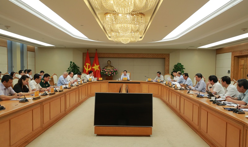 Khẩn trương hoàn thiện hệ thống tiêu chuẩn, quy chuẩn kỹ thuật cho đường sắt tốc độ cao