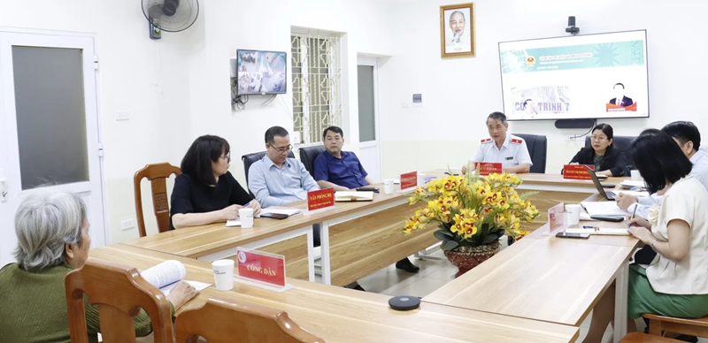 Lãnh đạo Bộ Nông nghiệp và Môi trường tiếp công dân định kỳ tháng 4/2025