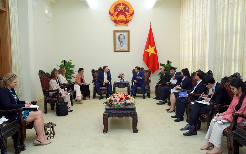 Phó Thủ tướng Trần Hồng Hà tiếp xã giao Đại sứ Hoa Kỳ tại Việt Nam