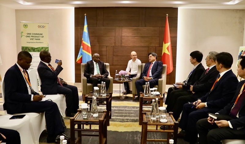 Việt Nam sẵn sàng hỗ trợ Congo hiện đại hóa sản xuất nông nghiệp
