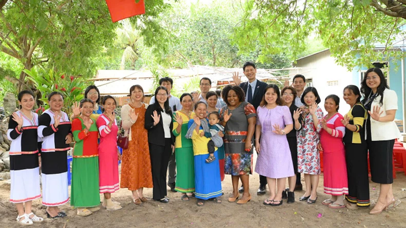 Hỗ trợ hơn 10.000 người tiếp cận nước sạch và sinh kế