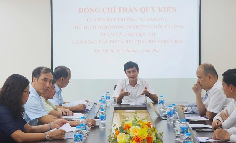 Tập trung điều tra địa chất và khoáng sản biển
