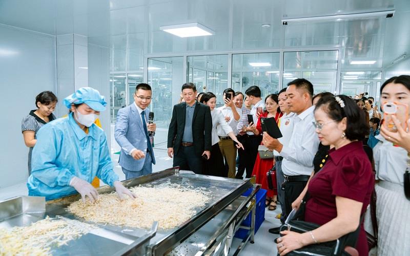 TS. Đỗ Ngọc Chung: Người hồi sinh vỏ đỗ xanh, thức tỉnh niềm tin tiêu dùng sạch